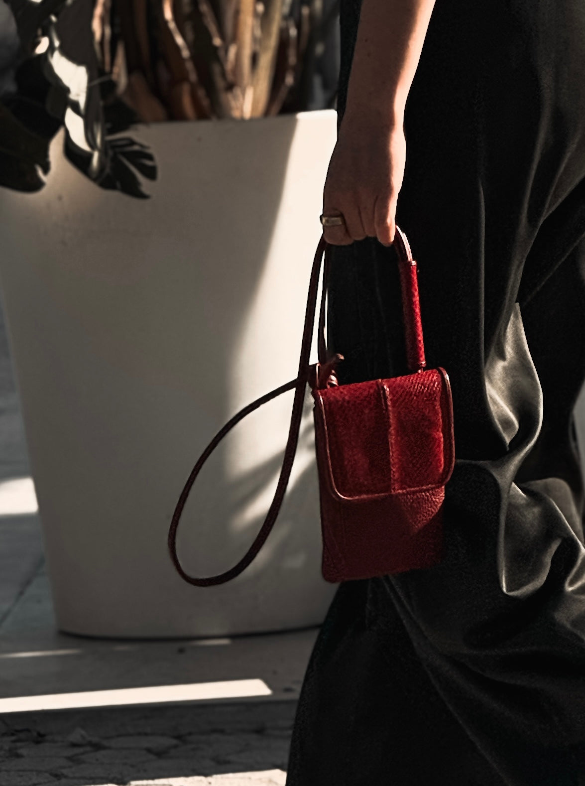 Eva Mini Crossbody Bag Burgundy