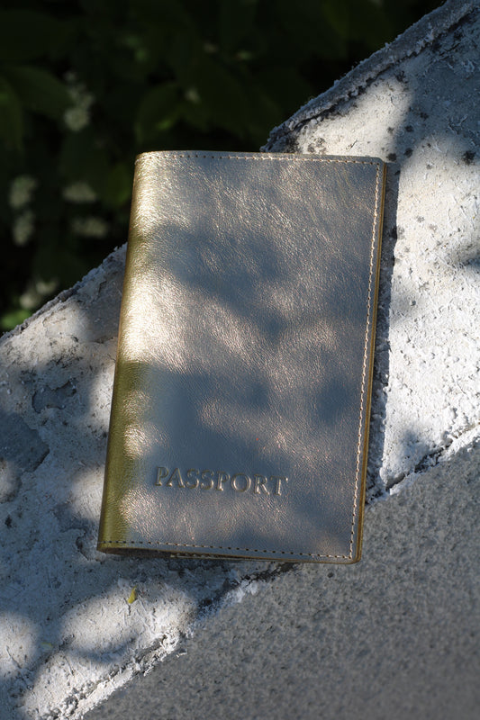 Atlas Passport Cover Gold
