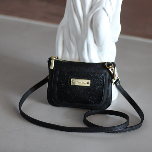 Alexandra Pouch