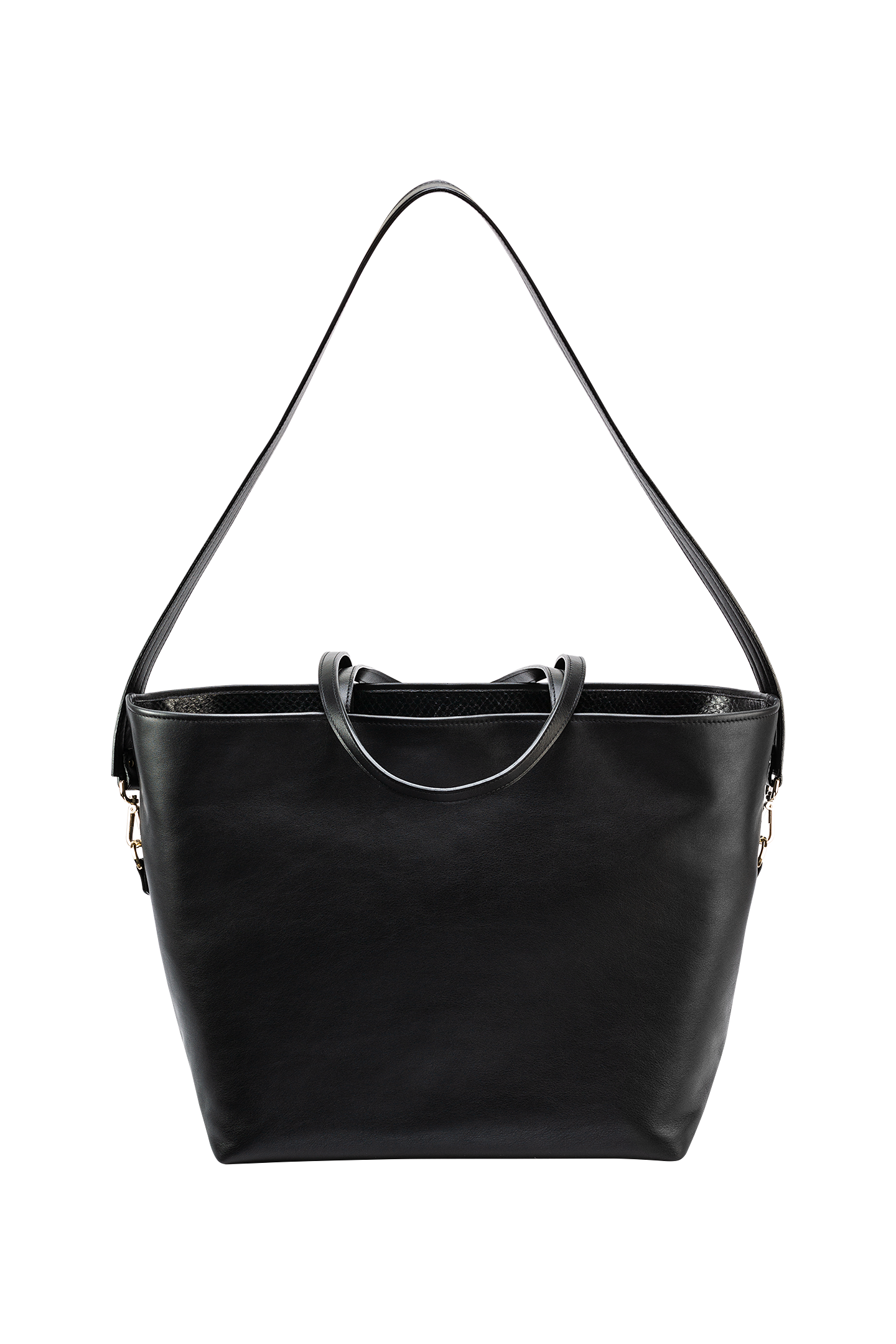 W Bag Black with black fish leather