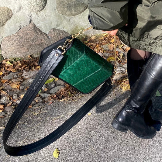 V Bag Green